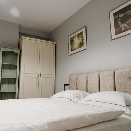Urban Hotel Τίρανα Εξωτερικό φωτογραφία