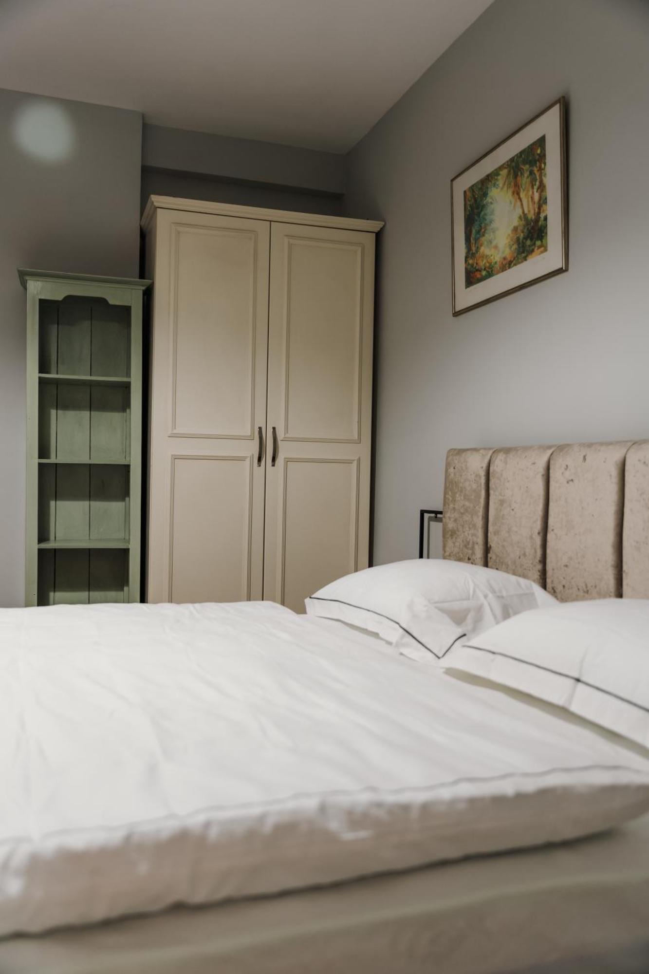 Urban Hotel Τίρανα Εξωτερικό φωτογραφία